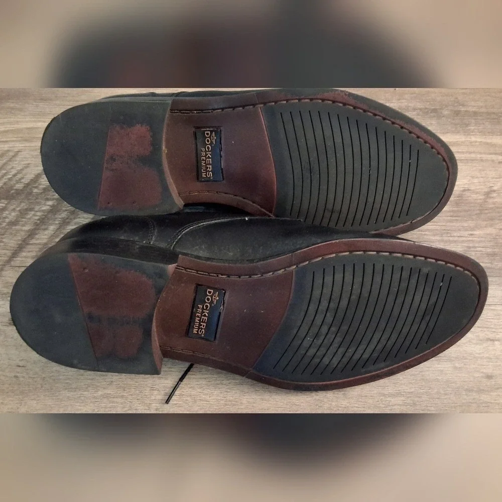 Dockers premium leather